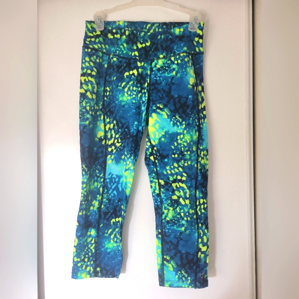 Betsy Johnson workout tights 3/4